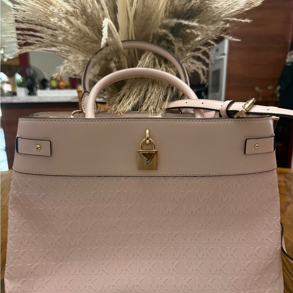 MICHAEL Michael Kors Pink Satchel Structured Design